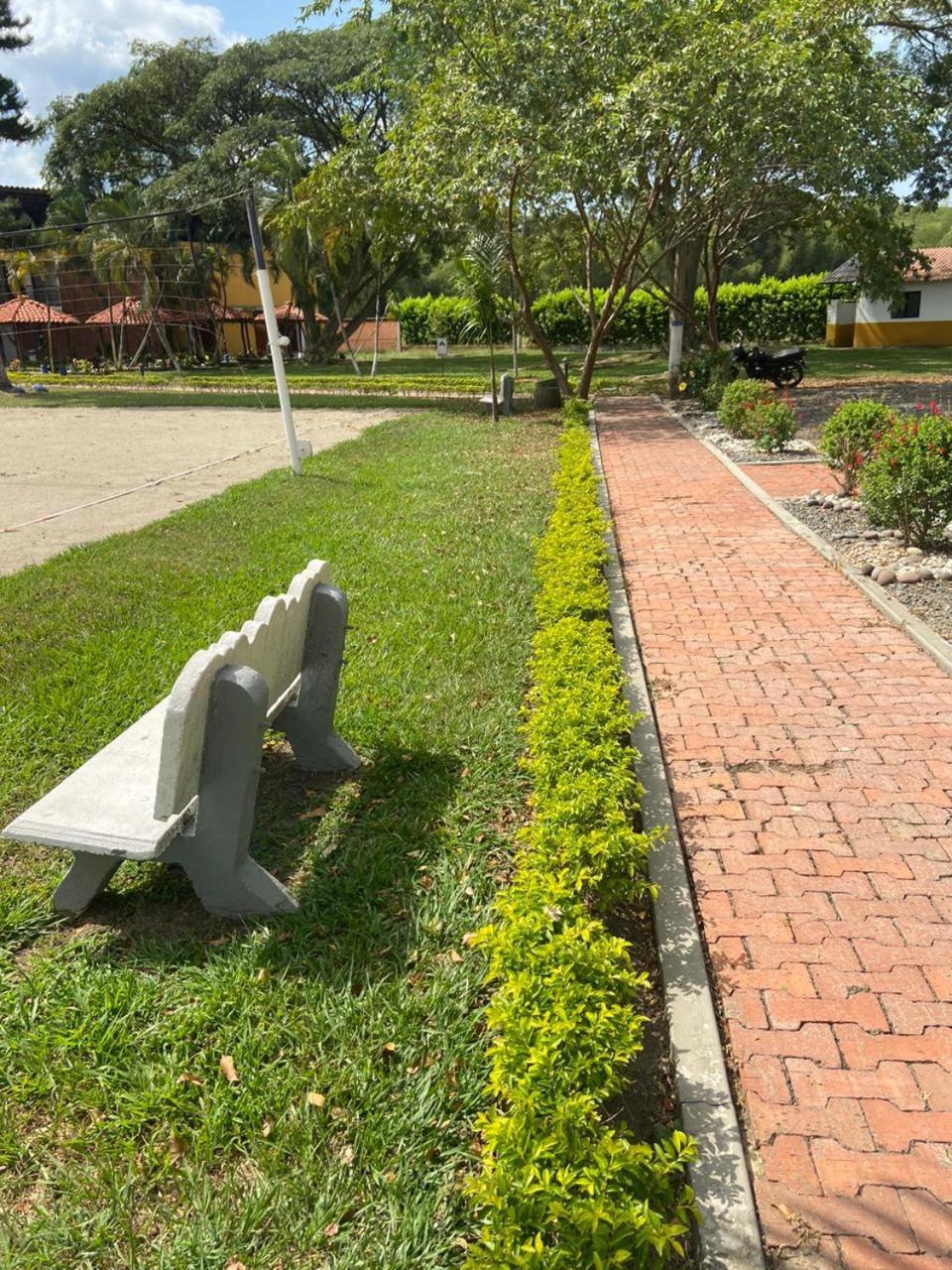Hotel Villa Zaragoza Kültér fotó